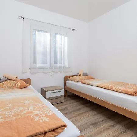 度假居 Nice Home In Rukavac With Sauna