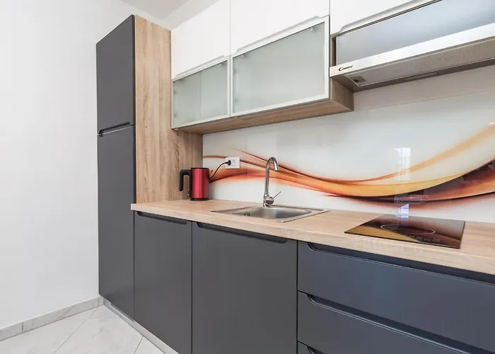 Gorgeous In With Kitchen Semesterbostad *